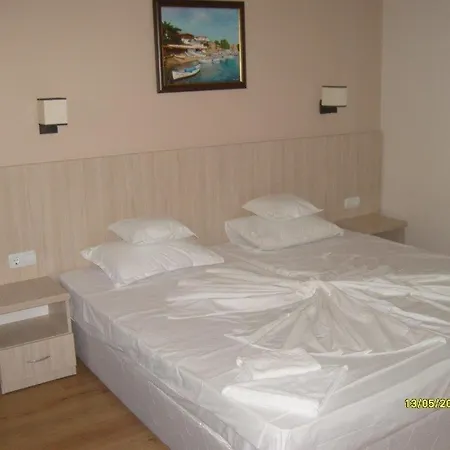 Mare 4* Slăntjev Brjag