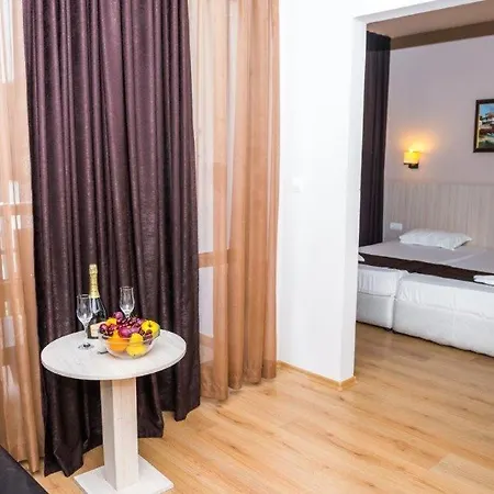 Hotell Mare Slăntjev Brjag